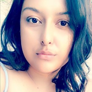 Meet your Posher, Miriam